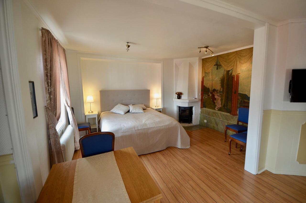 Husby Waerdshus Hotel Dala Husby Kültér fotó